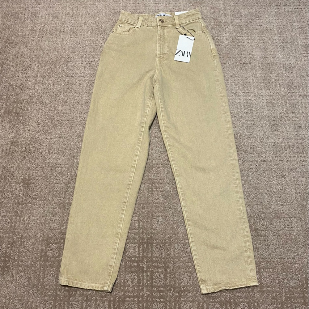 NWT {Zara} Mom Fit High Rise Jeans ~ Size US 0 - Picture 3 of 16